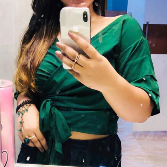 Tops - Bful wrap top